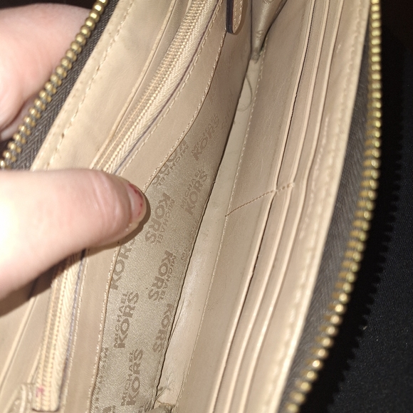 MICHAEL Michael Kors Brown Wallet - Picture 7 of 11